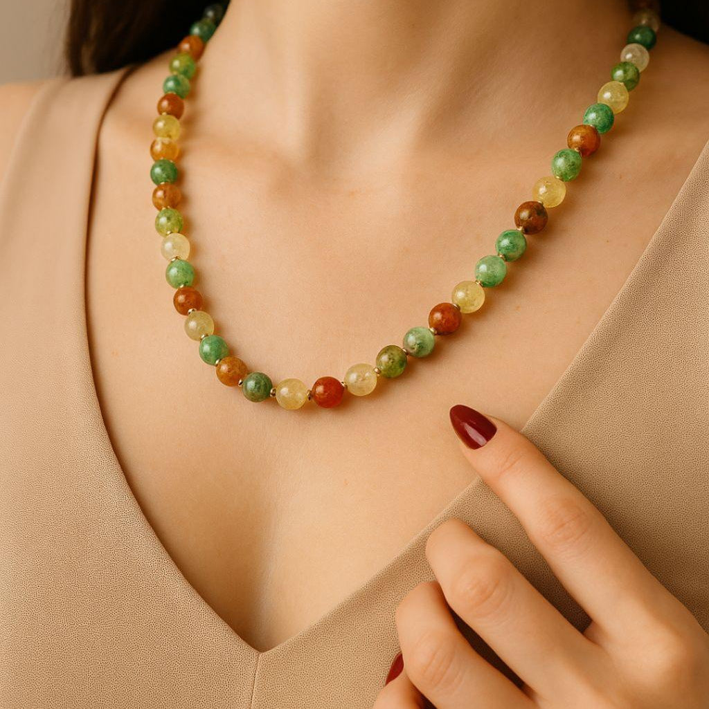 Collar de piedras naturales